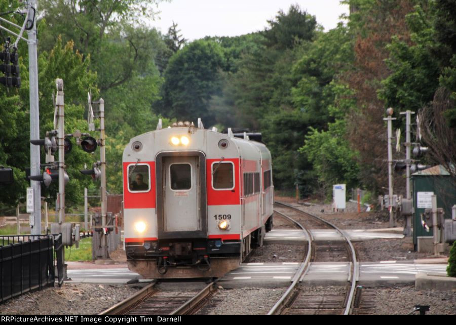 CDOT 1509 on train 4458